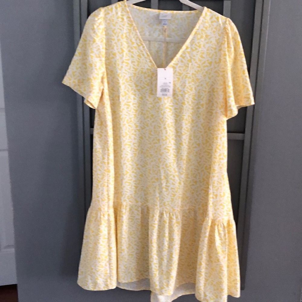 NWT A New a day Yellow short sleeve, V-neck ruffle dress summer dress size S
